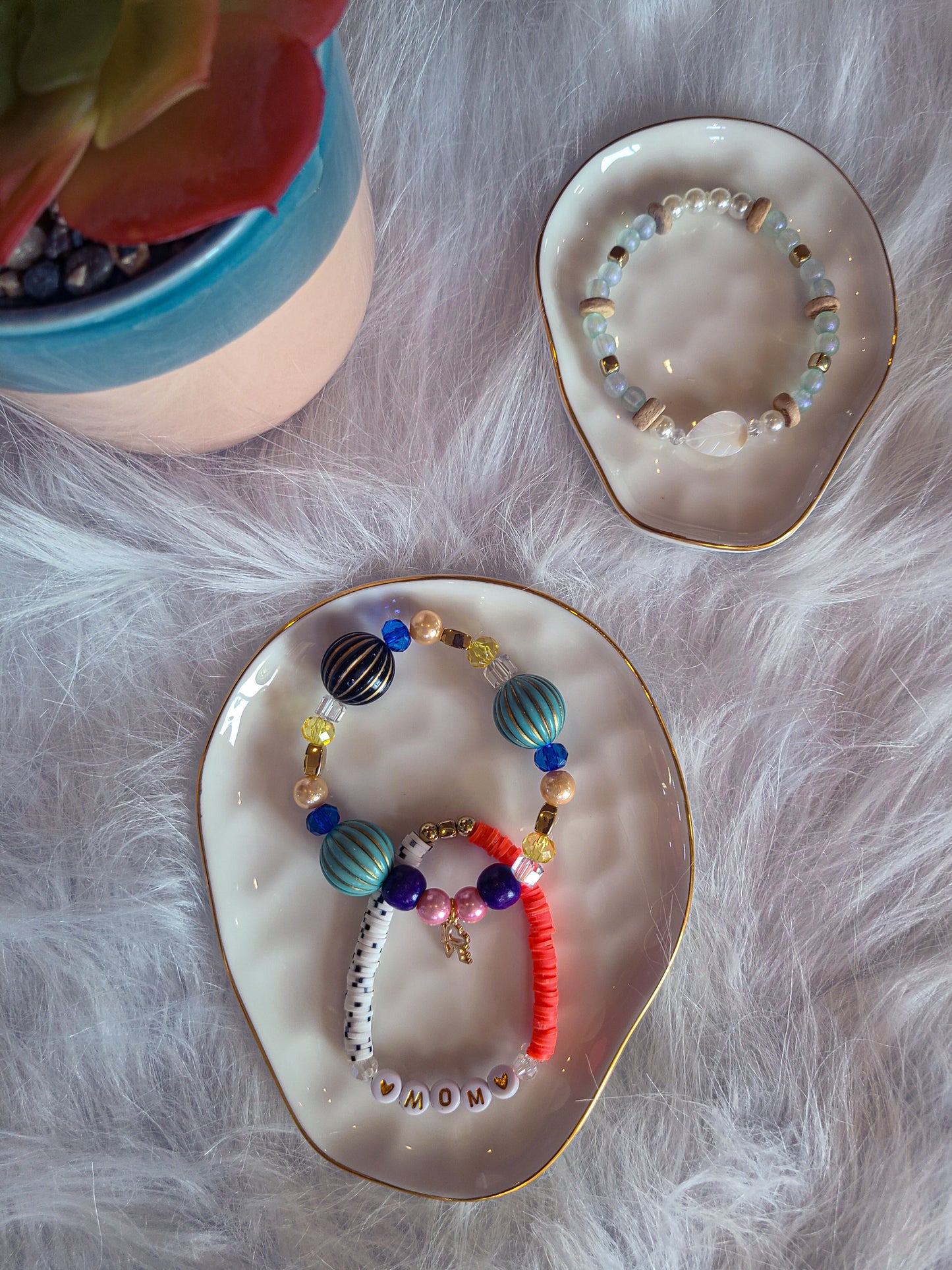 A Mother's Love Beaded Charm Bracelet Gift Set