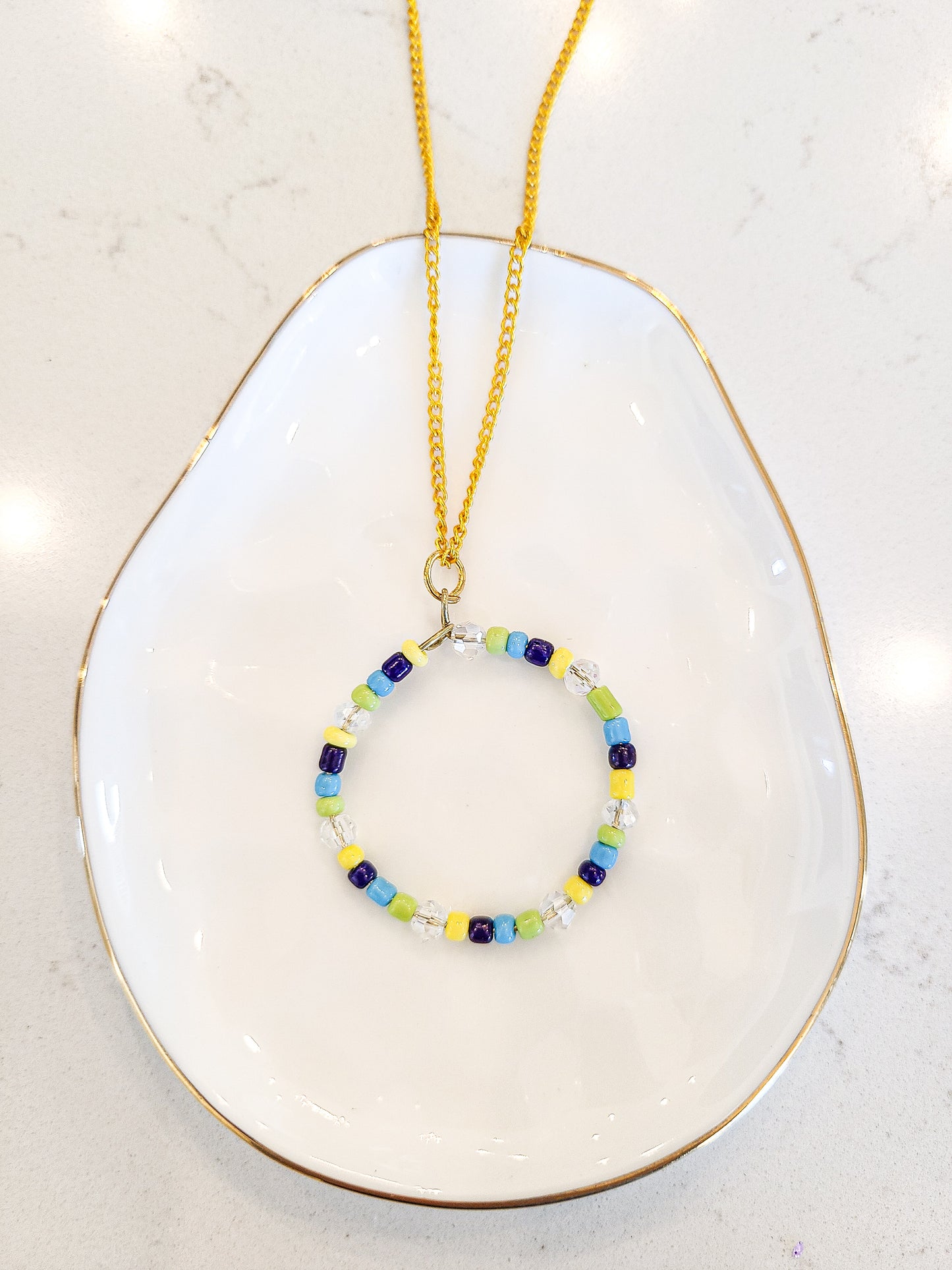 Circle Seed Bead Gold Pendant Necklace