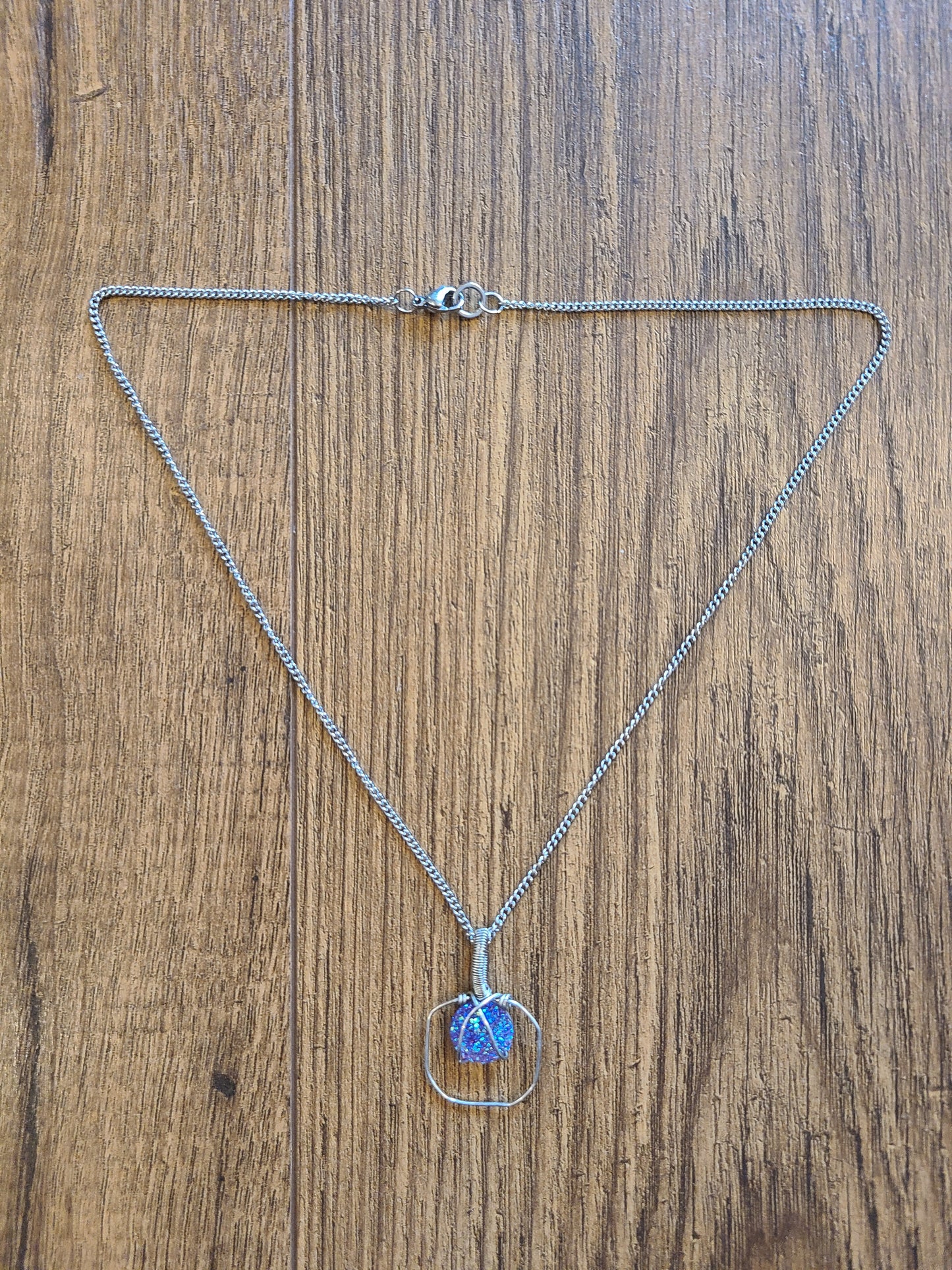 Silver Layered Cabochon Bead Necklace Set