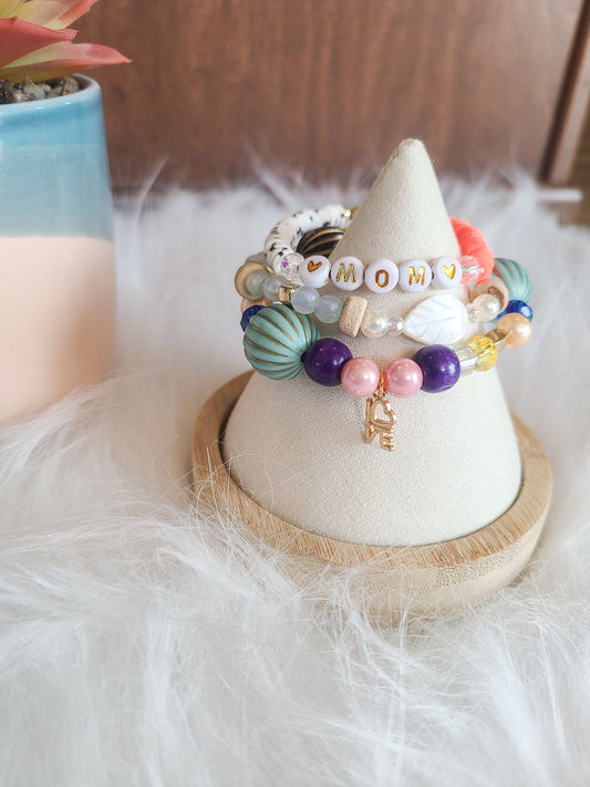 A Mother's Love Beaded Charm Bracelet Gift Set