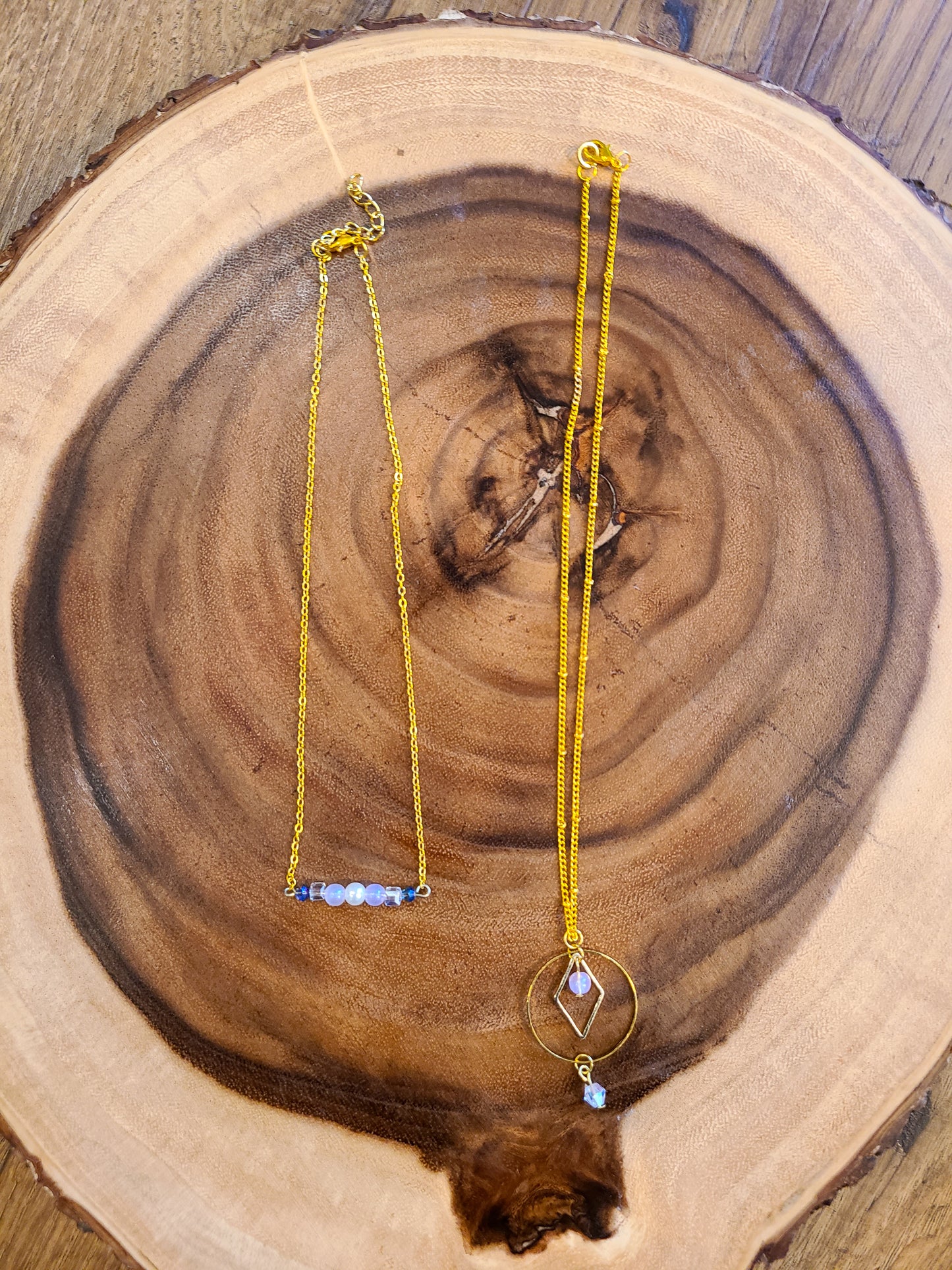 Geometric Beaded Pendant Gold Necklace Set